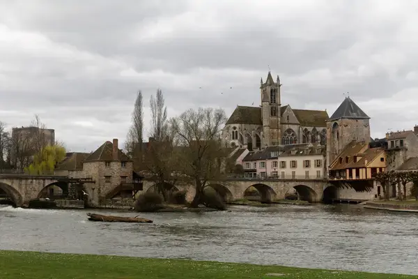 Isolation Thermique Extérieure Pro Isolation thermique extérieure Moret-Loing-et-Orvanne